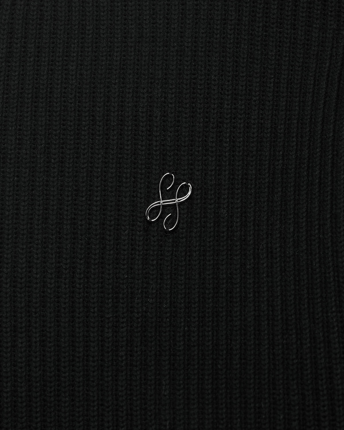 Signature Ribbed Sweater - Black
