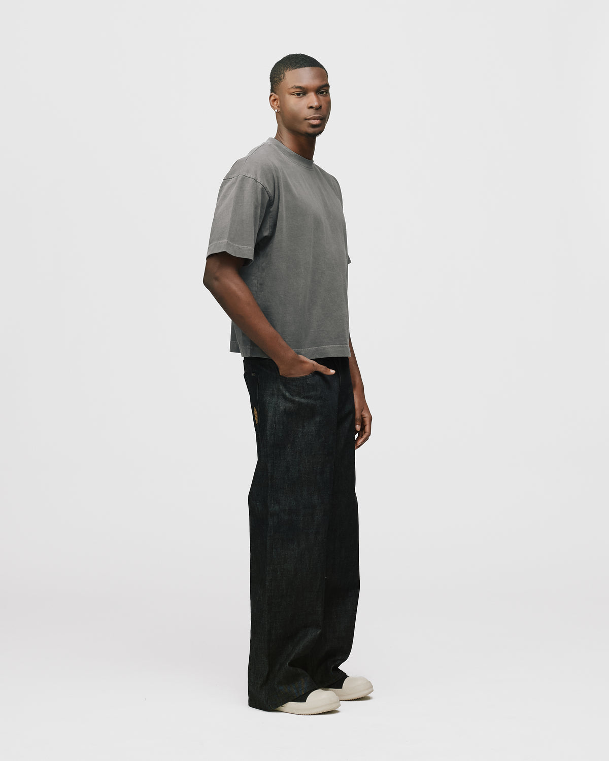 Cropped T-Shirt - Vintage Grey