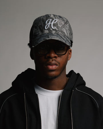 Signature Snapback - Black Camo