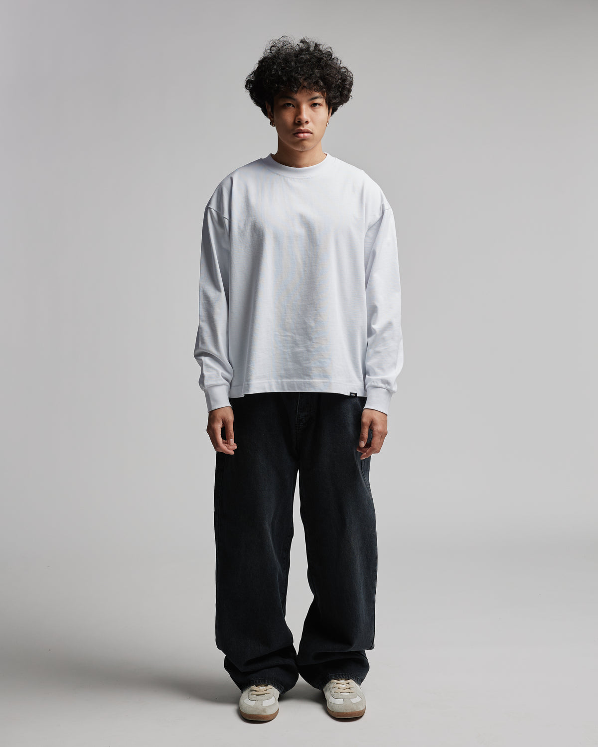 Cropped Long Sleeve - White