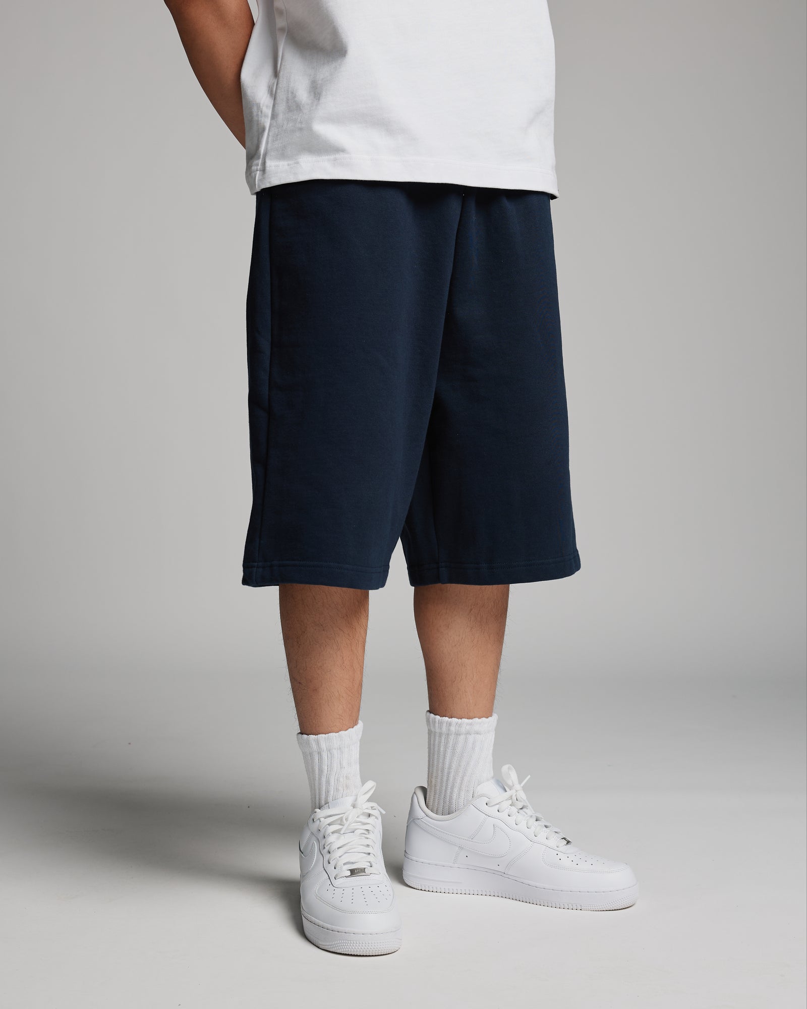 Baggy Sweatshorts - Navy – Hours