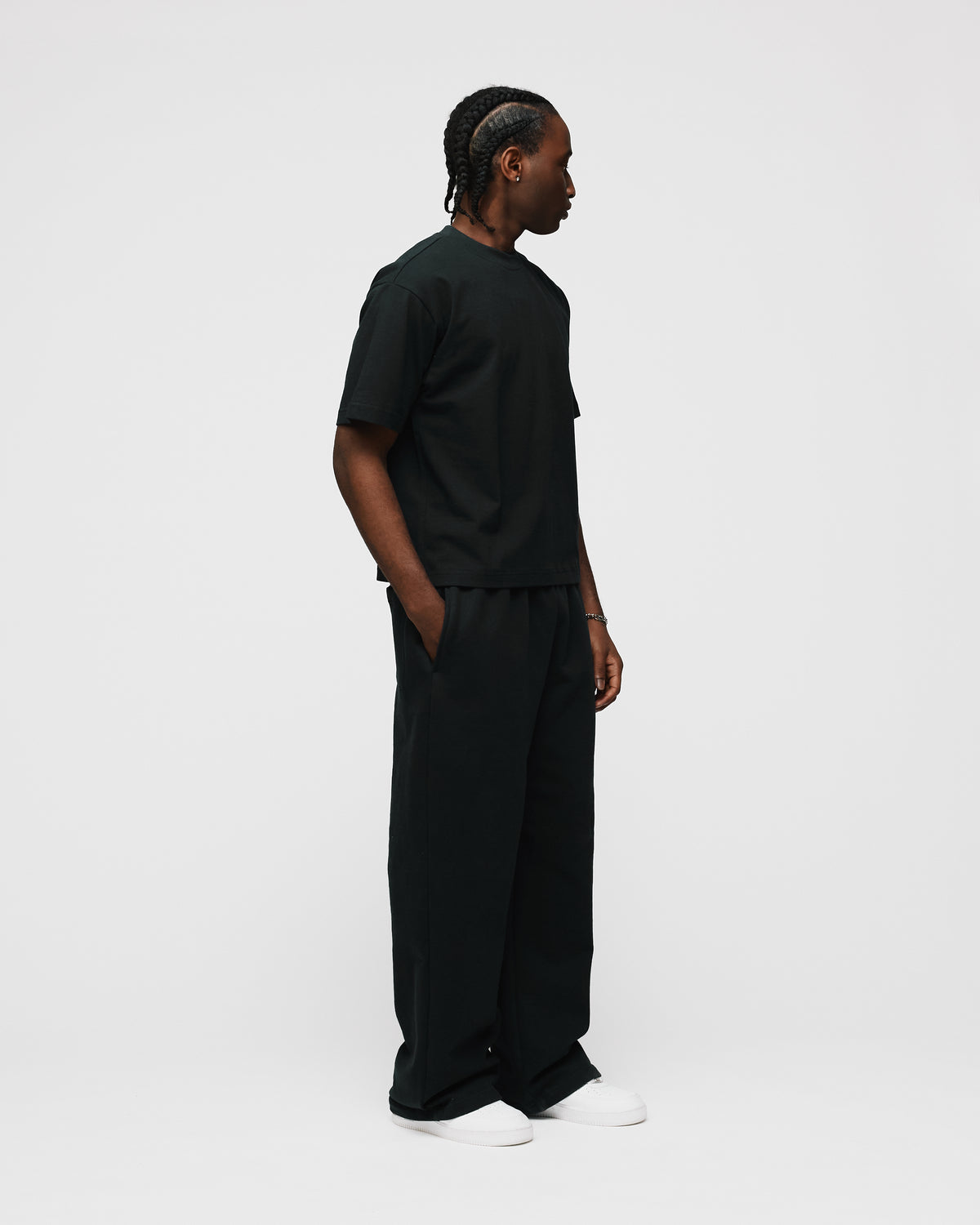 Cropped T-Shirt - Black
