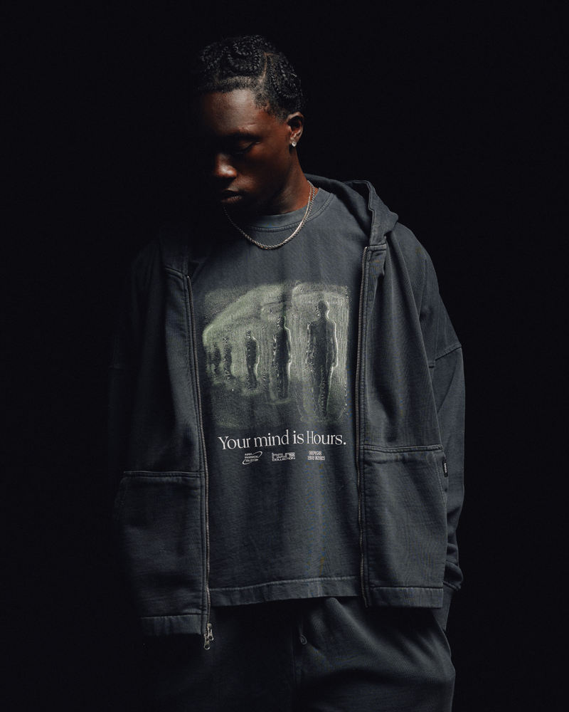 Mind is Hours T-Shirt - Vintage Black
