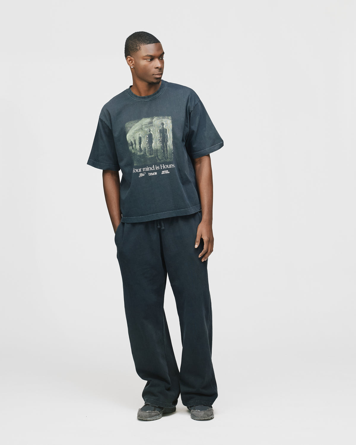 Mind is Hours Cropped T-Shirt - Vintage Black
