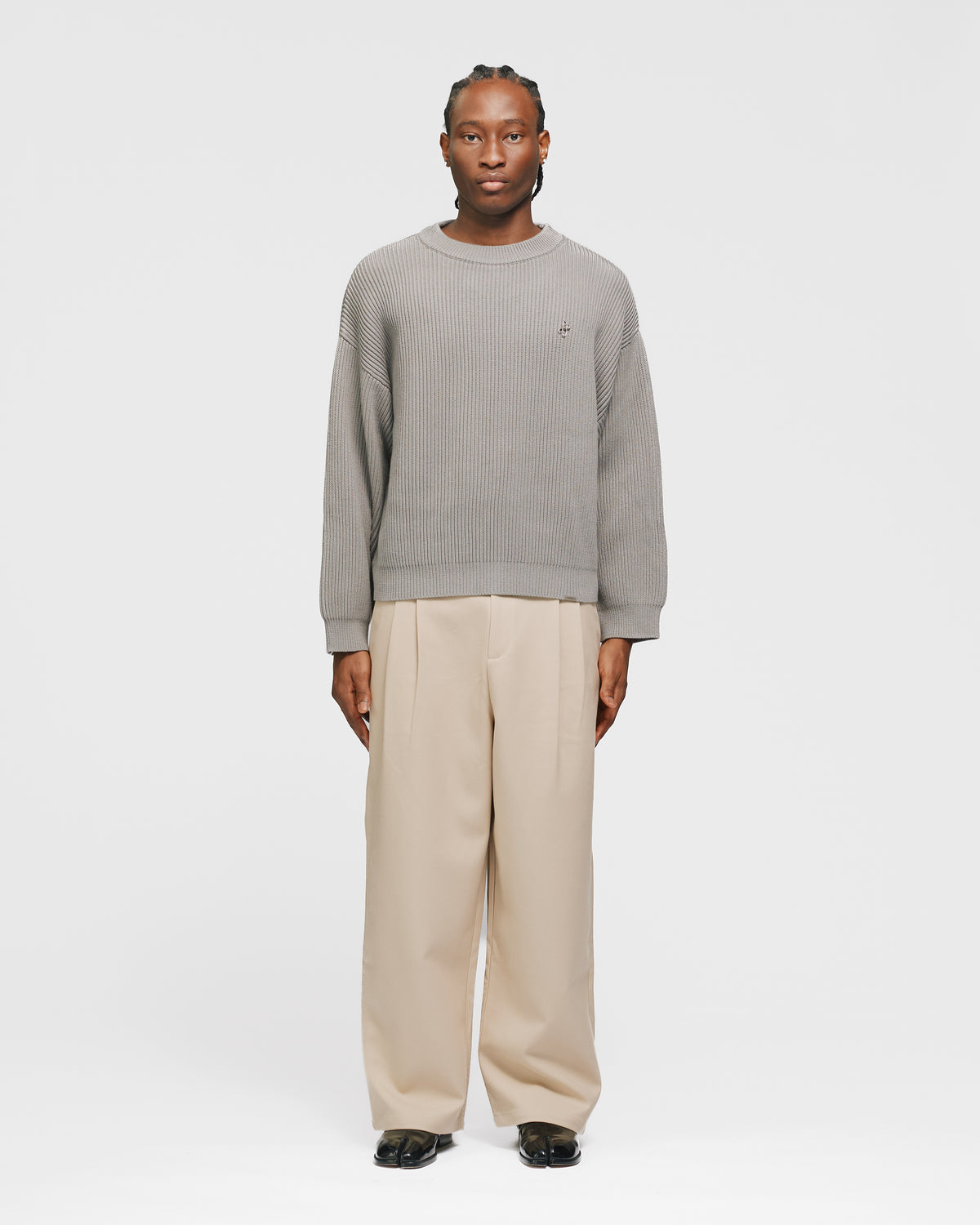 Signature Ribbed Sweater - Grey