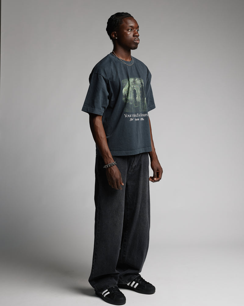 Mind is Hours T-Shirt - Vintage Black