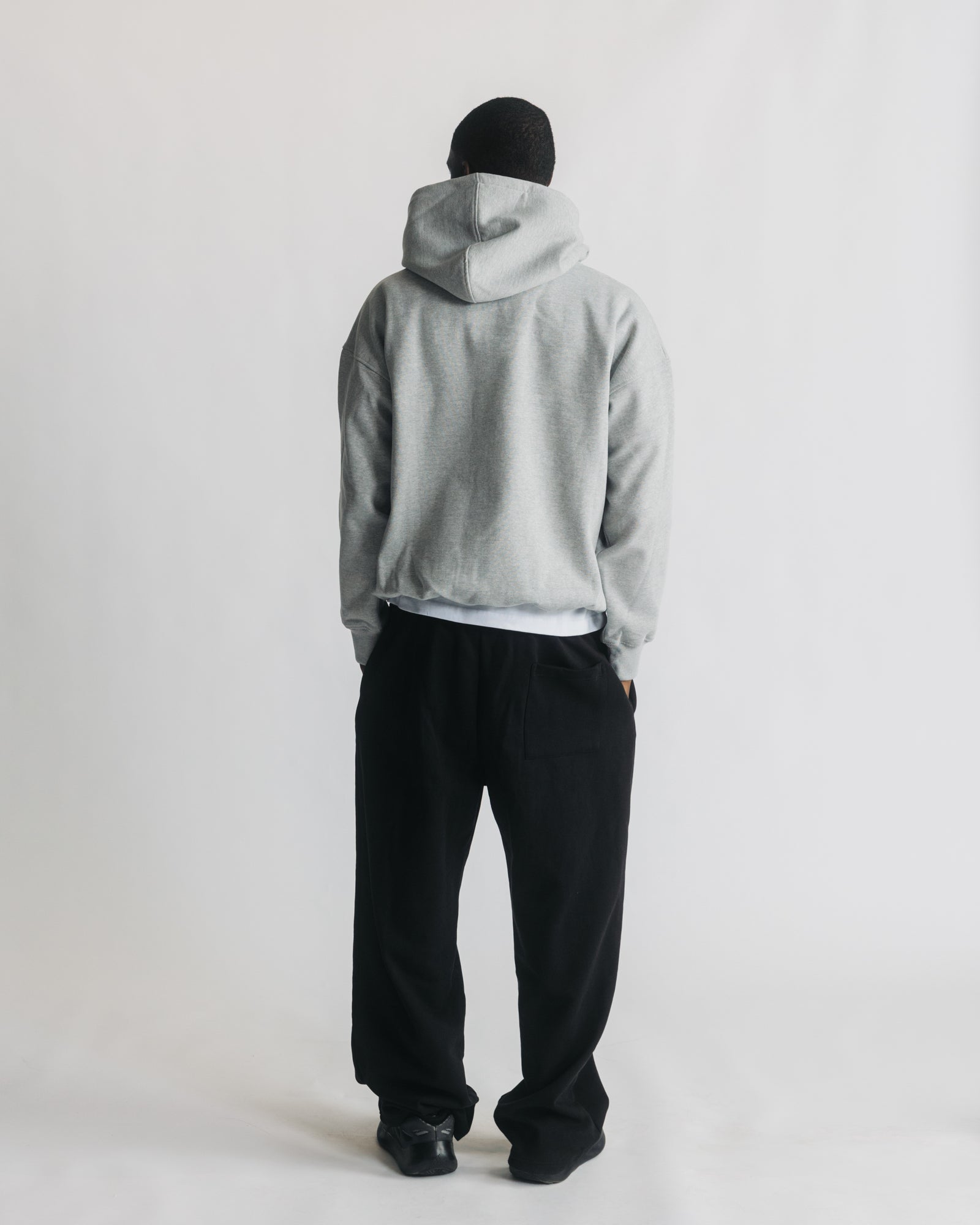 POWER SHOULDER SHORT SWEAT TOPS グレー Champion S600 - Men's Powerblend® Crewneck Sweatshirt