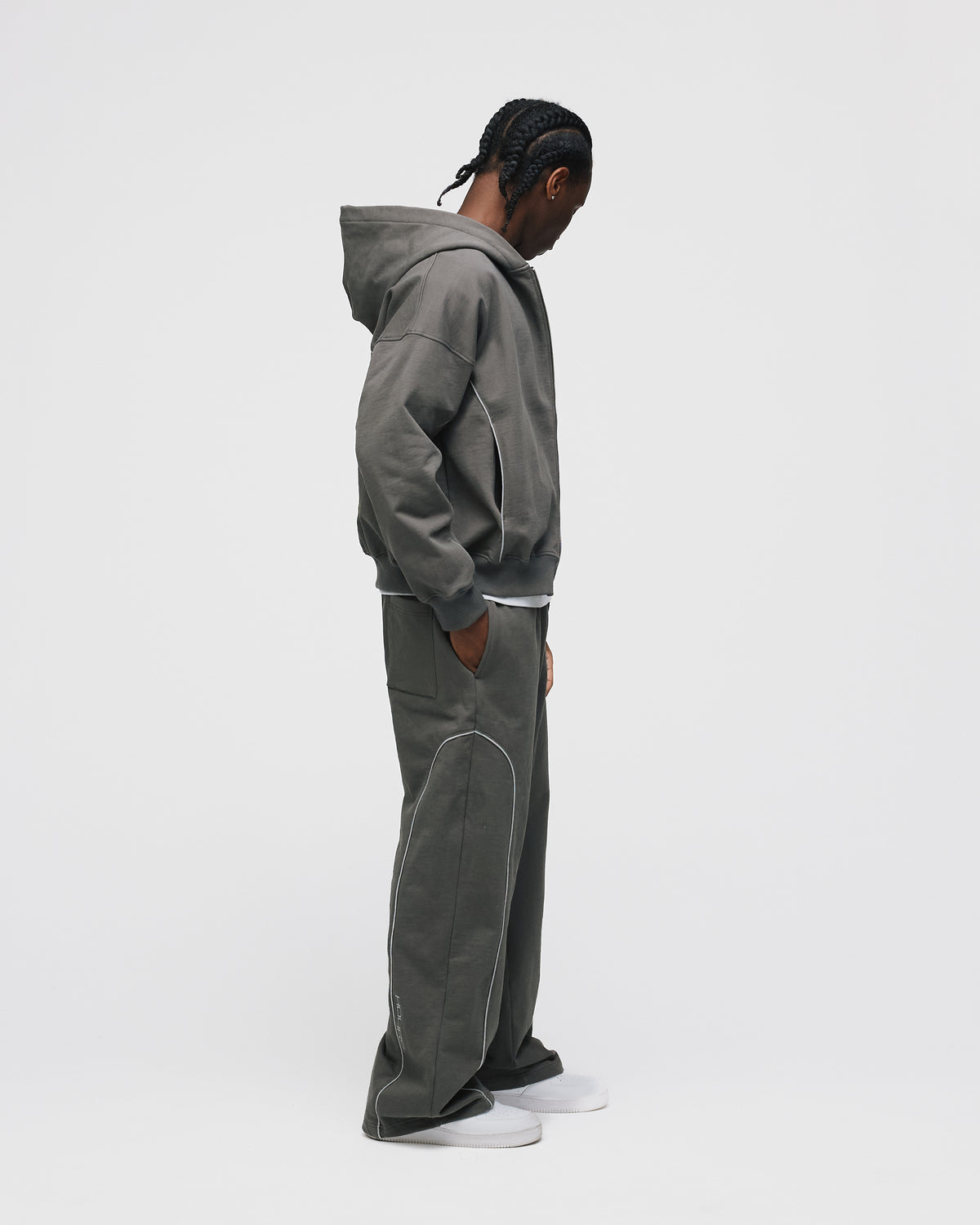 Arc Baggy Sweatpants - Charcoal