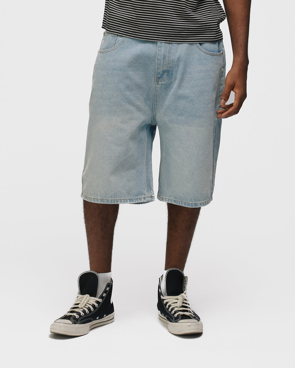Baggy Denim Shorts - Light Blue