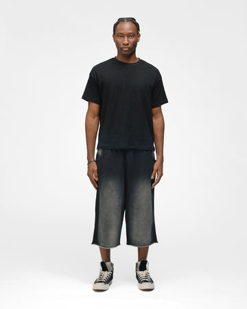 Capri Sweatshorts - Sunfaded Black