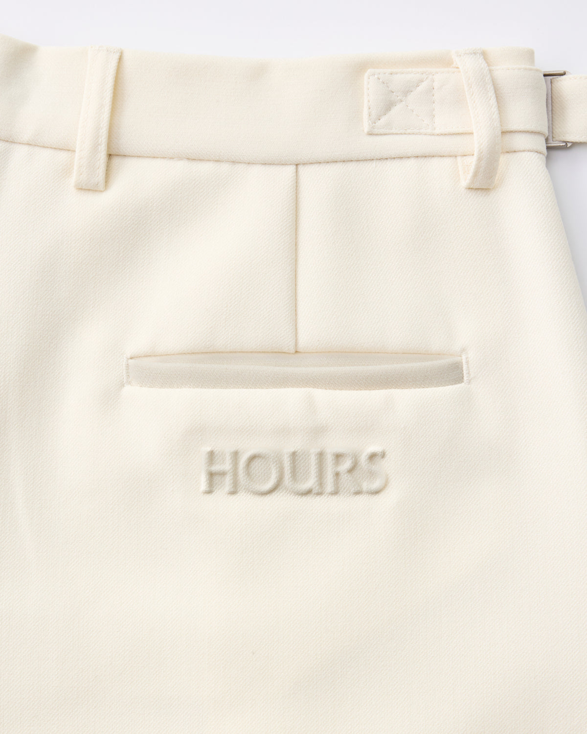 Pleated Shorts - Cream