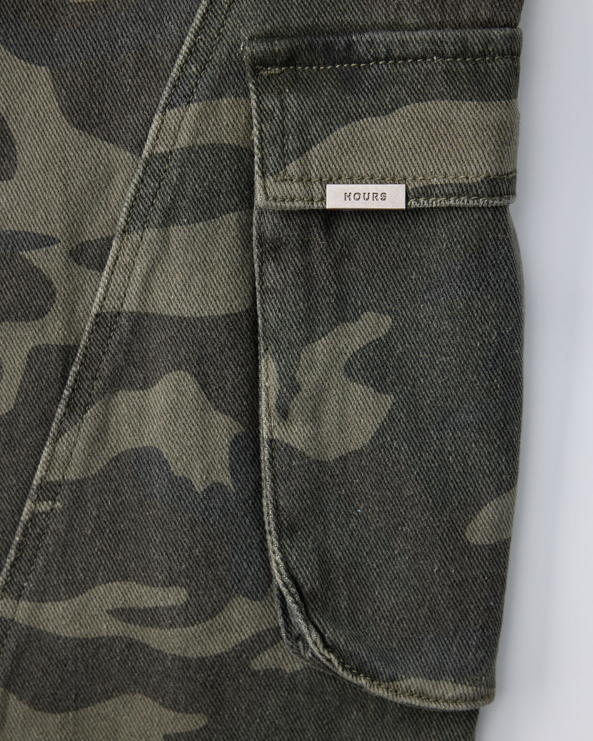 Baggy Cargo Pants - Camo